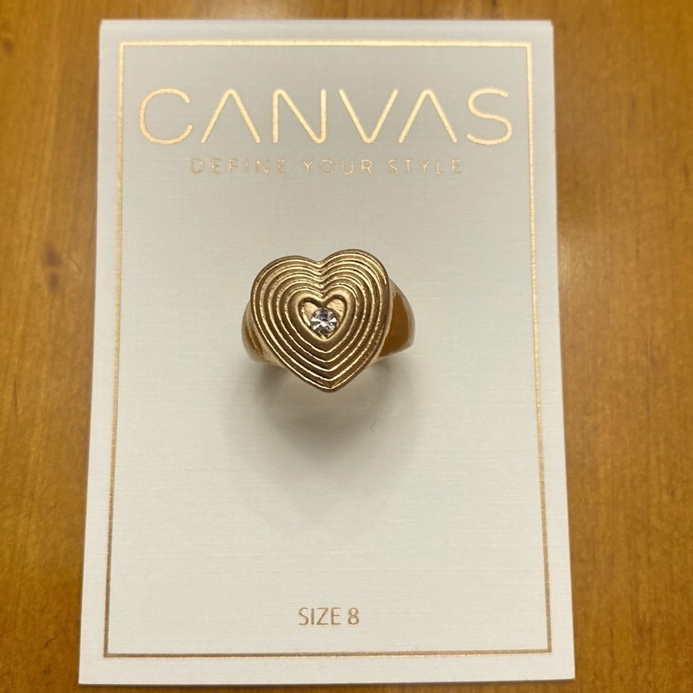 Canvas Zoey Heart Ring in Worn Gold Size 8 NWT - Picture 1 of 3